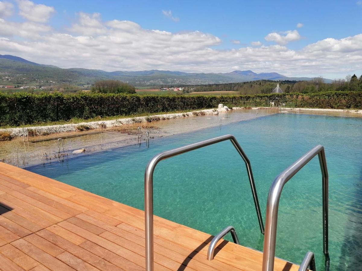 Glamping Malerič Hotel Dragatuš Eksteriør billede