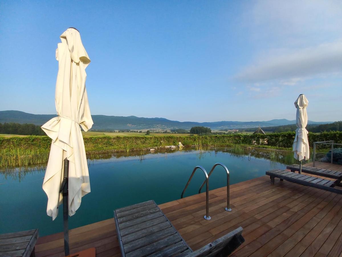 Glamping Malerič Hotel Dragatuš Eksteriør billede