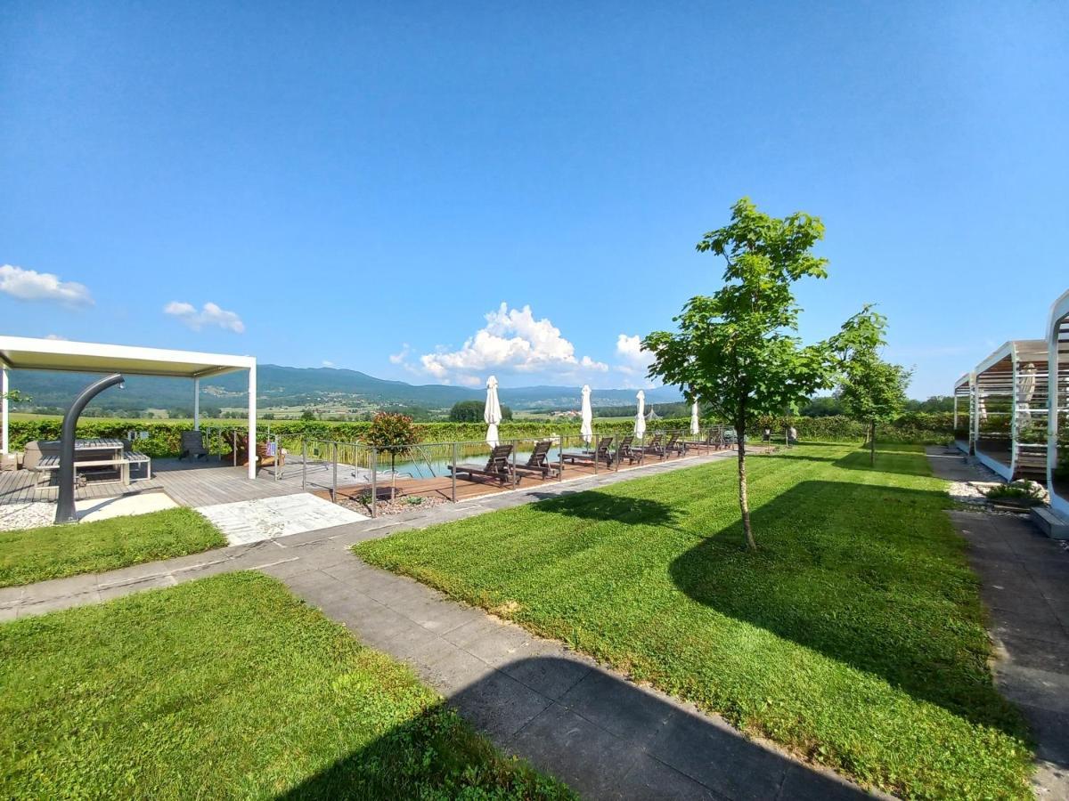 Glamping Malerič Hotel Dragatuš Eksteriør billede